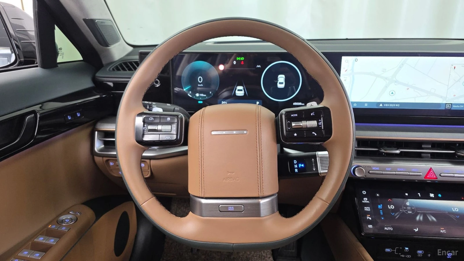 Hyundai Grandeur 2.5* Calligraphy* МАСАЖИ* ПОДГР* ОБДУХВ* 360* HUD*, снимка 13 - Автомобили и джипове - 55680083