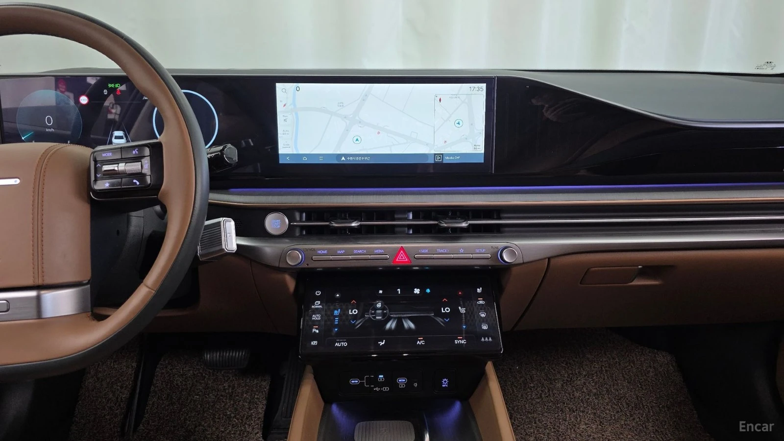 Hyundai Grandeur 2.5* Calligraphy* МАСАЖИ* ПОДГР* ОБДУХВ* 360* HUD*, снимка 14 - Автомобили и джипове - 55680083