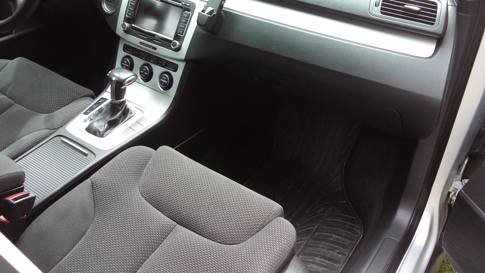 VW Passat, снимка 9 - Автомобили и джипове - 56039874