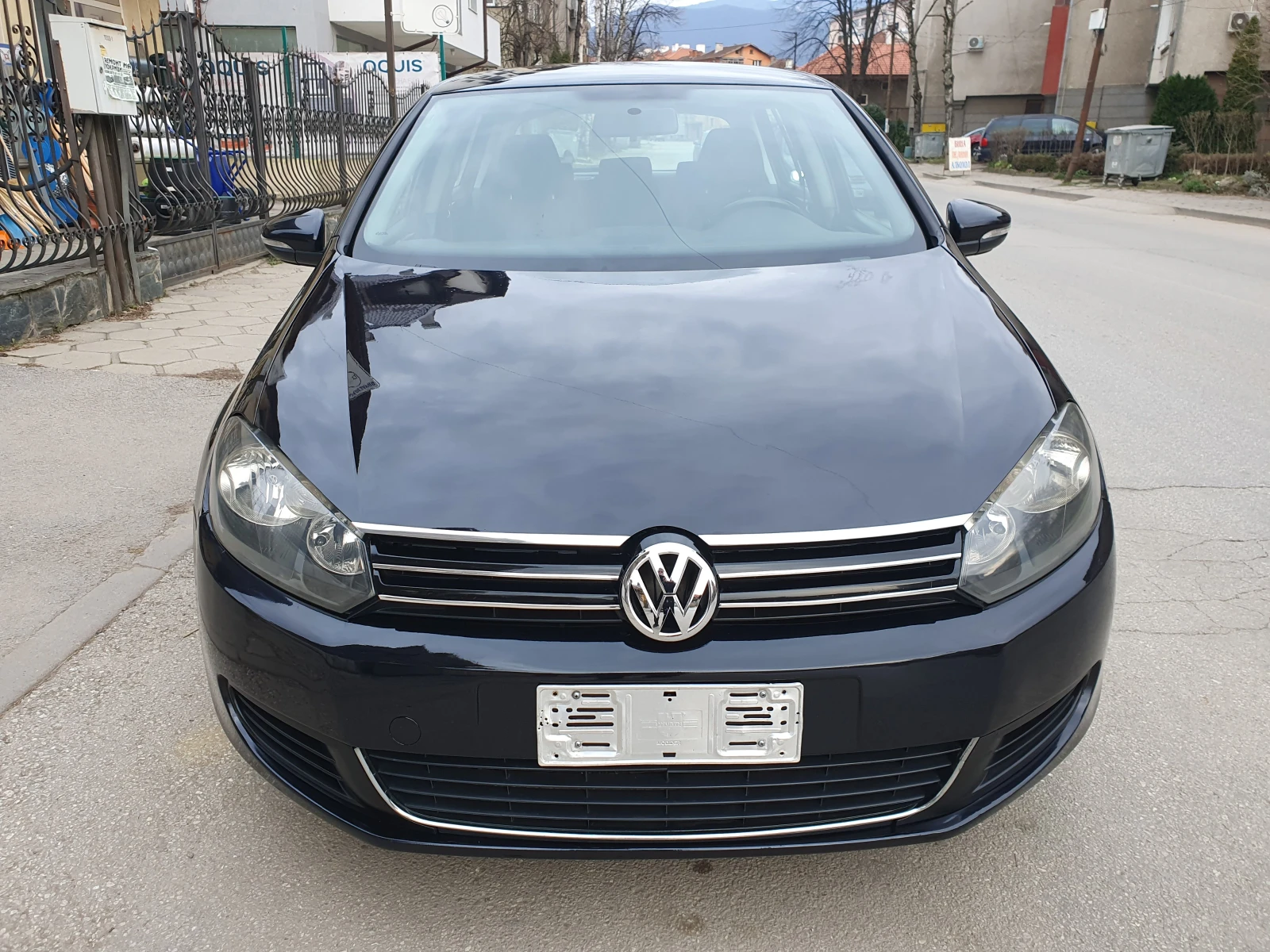 VW Golf TDI-105k.s. DSG!, снимка 8 - Автомобили и джипове - 56663352