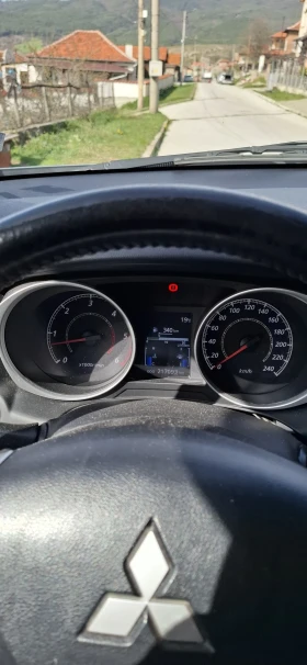 Mitsubishi ASX, снимка 10