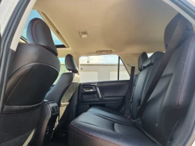 Toyota 4runner TRD Pro 4WD/KEYLESS/NAVI/LANE ASSIST, снимка 13