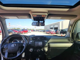 Toyota 4runner TRD Pro 4WD/KEYLESS/NAVI/LANE ASSIST, снимка 14