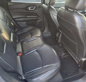 Jeep Compass 4xe Plug-ln Hybrid 4x4 240к.с., снимка 12