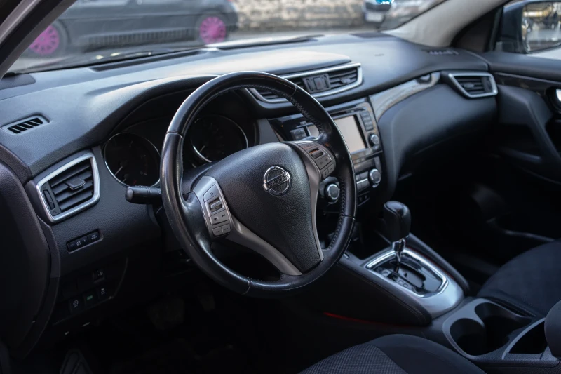 Nissan Qashqai 1.6 dCi 131к.с, снимка 6 - Автомобили и джипове - 48899420