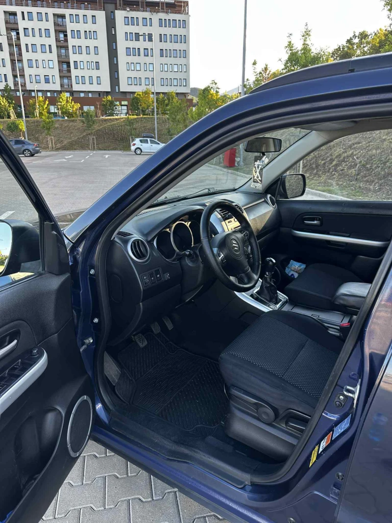 Suzuki Grand vitara, снимка 5 - Автомобили и джипове - 52473181