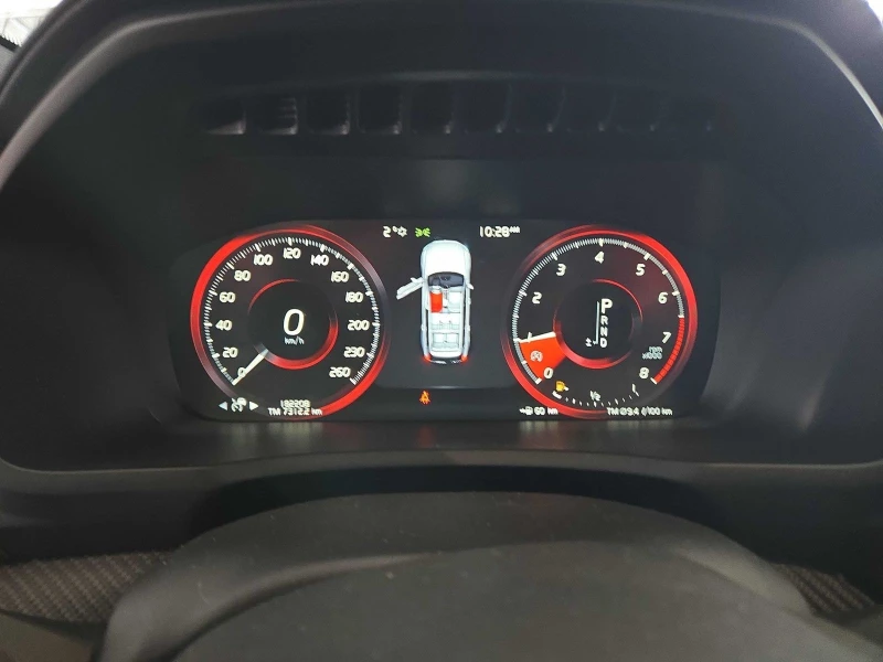 Volvo Xc90 R-Design CARFAX АВТО КРЕДИТ , снимка 6 - Автомобили и джипове - 52733973