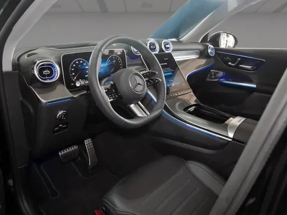 Mercedes-Benz GLC 300 dе 4Matic = AMG Line = Premium Plus Гаранция - изображение 5