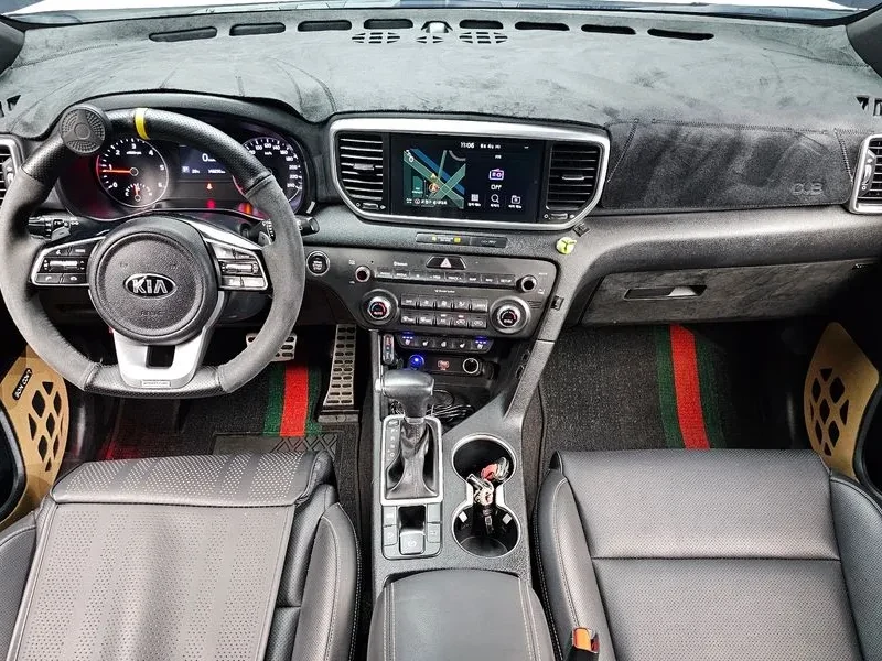 Kia Sportage The Bold Diesel 1.6 2Wd Prestige, снимка 7 - Автомобили и джипове - 54955805