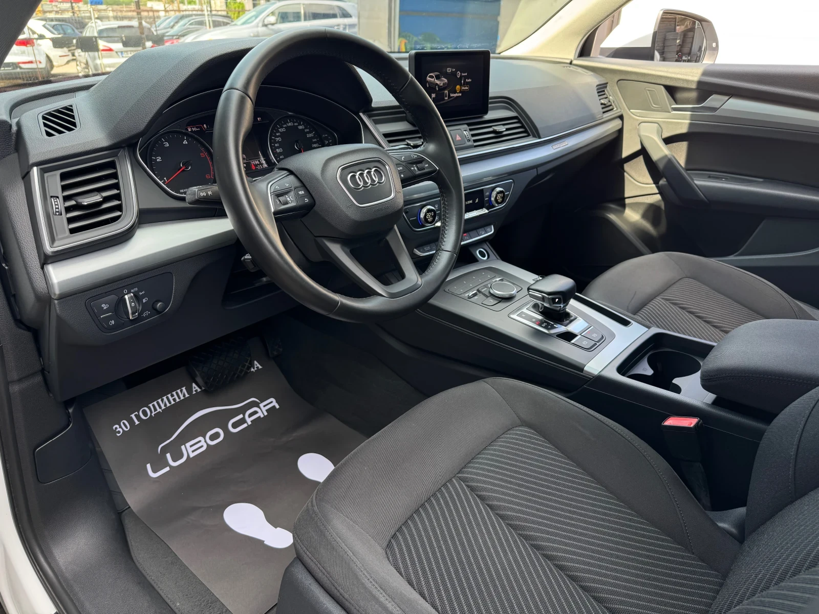Audi Q5 2.0TDI-QUATTRO-LED-NAVI-KEYLESS - изображение 9