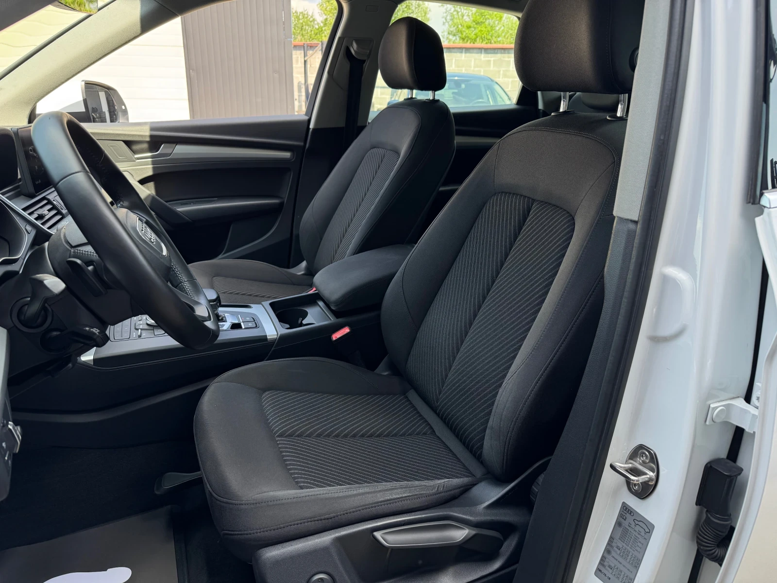 Audi Q5 2.0TDI-QUATTRO-LED-NAVI-KEYLESS - изображение 8