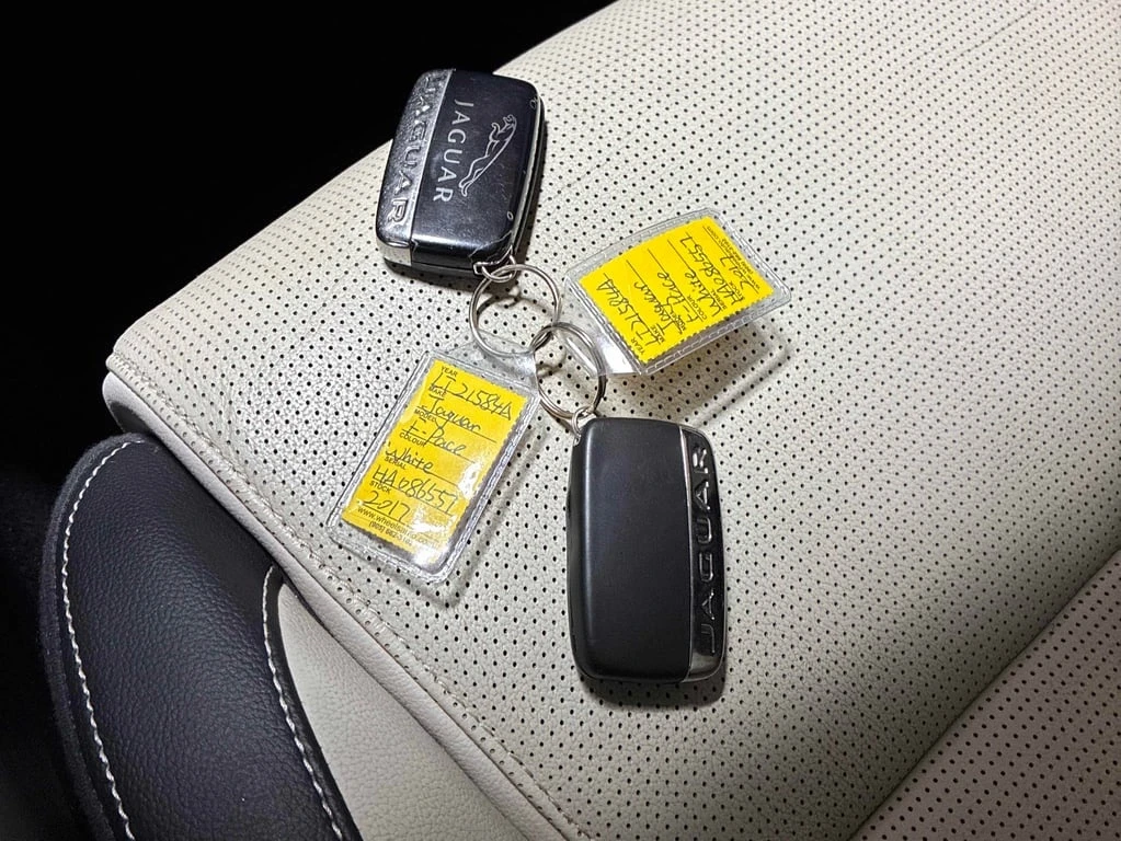 Jaguar F-PACE * 20d R Sport * CARFAX *    | Mobile.bg   12