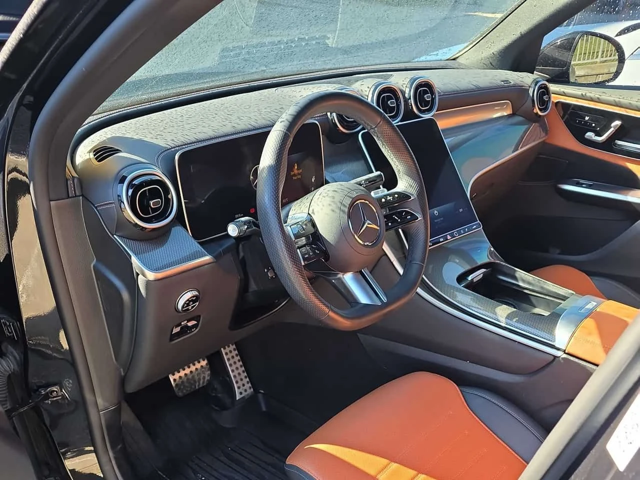 Mercedes-Benz GLC 300 COUPE AMG/ПАНОРАМА/360/ОТ MERCEDES, снимка 7 - Автомобили и джипове - 54461036