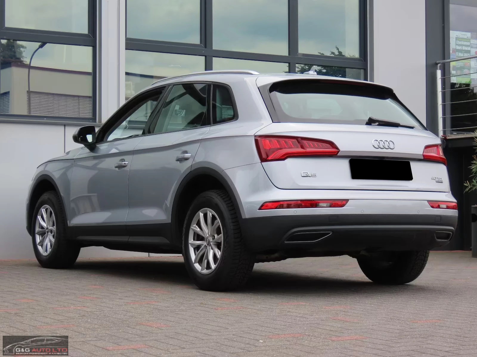 Audi Q5 40TDI/190HP/STRONIC/QUATTRO/LED/NAVI/KLESS/283q, снимка 3 - Автомобили и джипове - 54502041