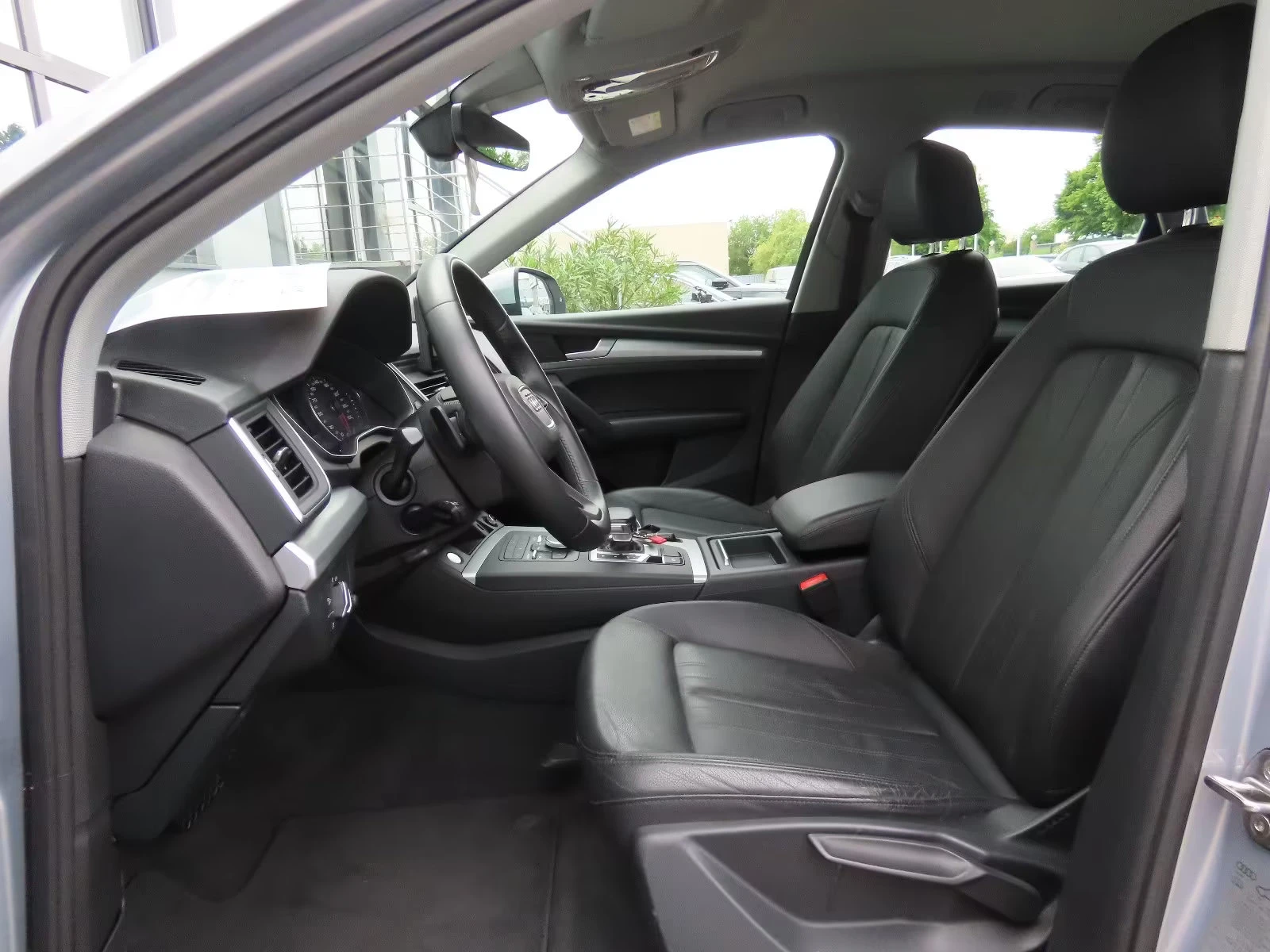 Audi Q5 40TDI/190HP/STRONIC/QUATTRO/LED/NAVI/KLESS/283q, снимка 6 - Автомобили и джипове - 54502041
