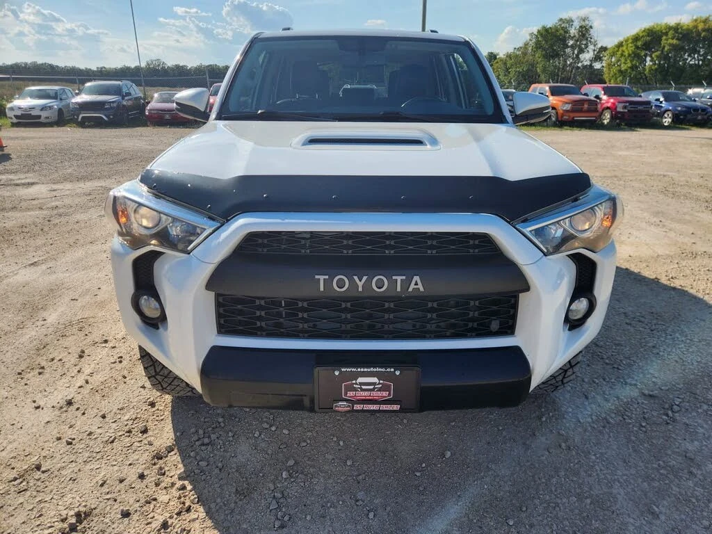 Toyota 4runner TRD Pro 4WD/KEYLESS/NAVI/LANE ASSIST, снимка 8 - Автомобили и джипове - 54513449