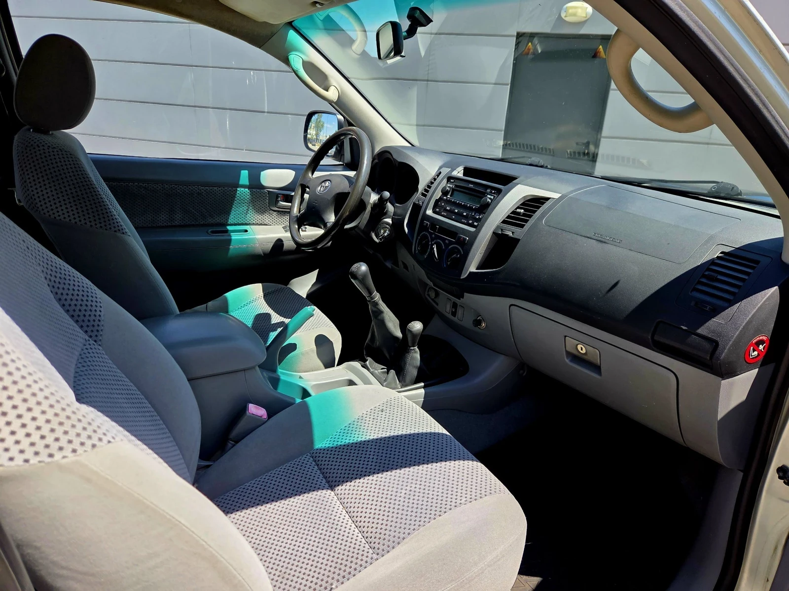 Toyota Hilux 2.5 | Mobile.bg � ����������� 6