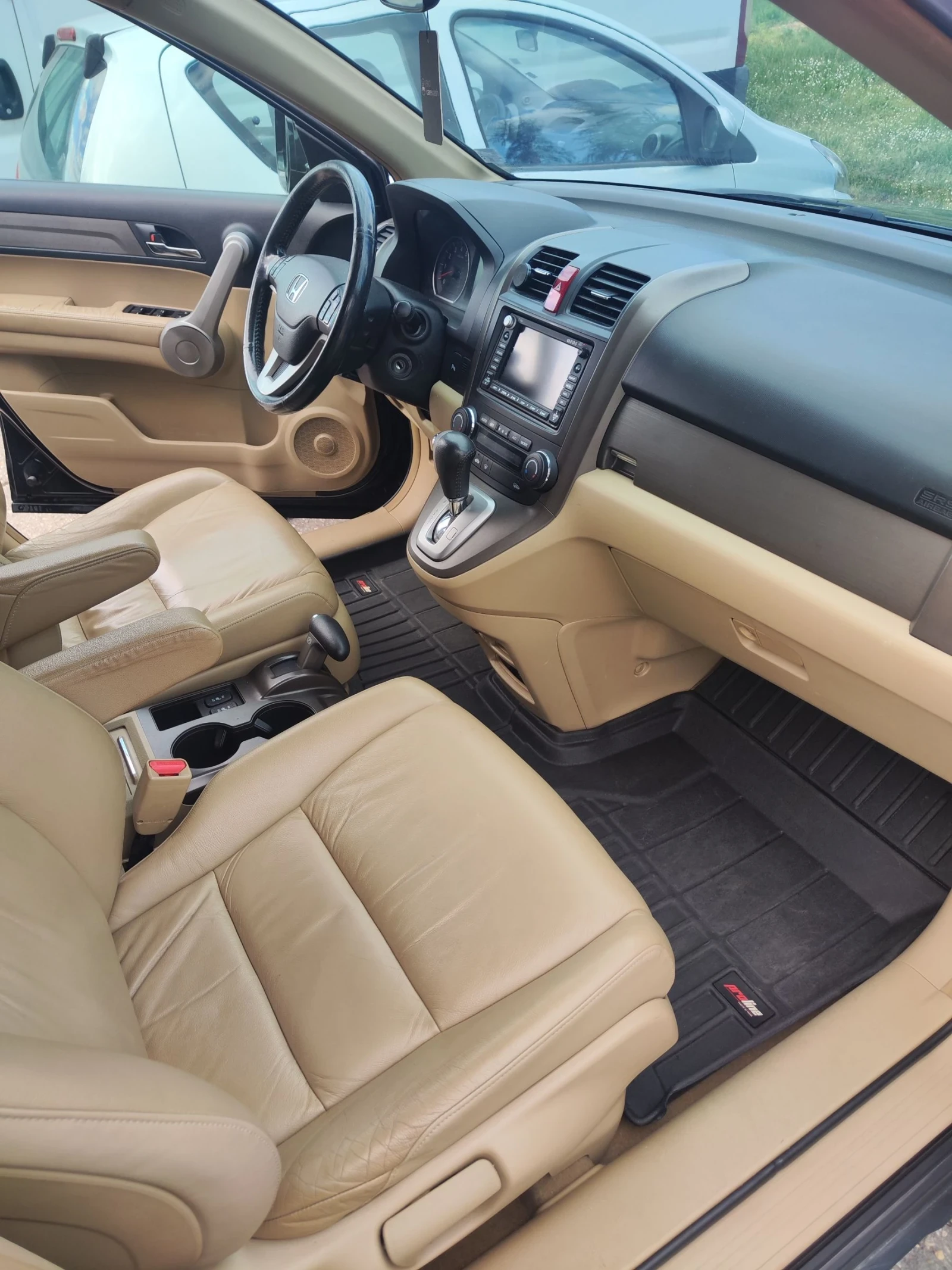 Honda Cr-v 2.0, снимка 13 - Автомобили и джипове - 54555895