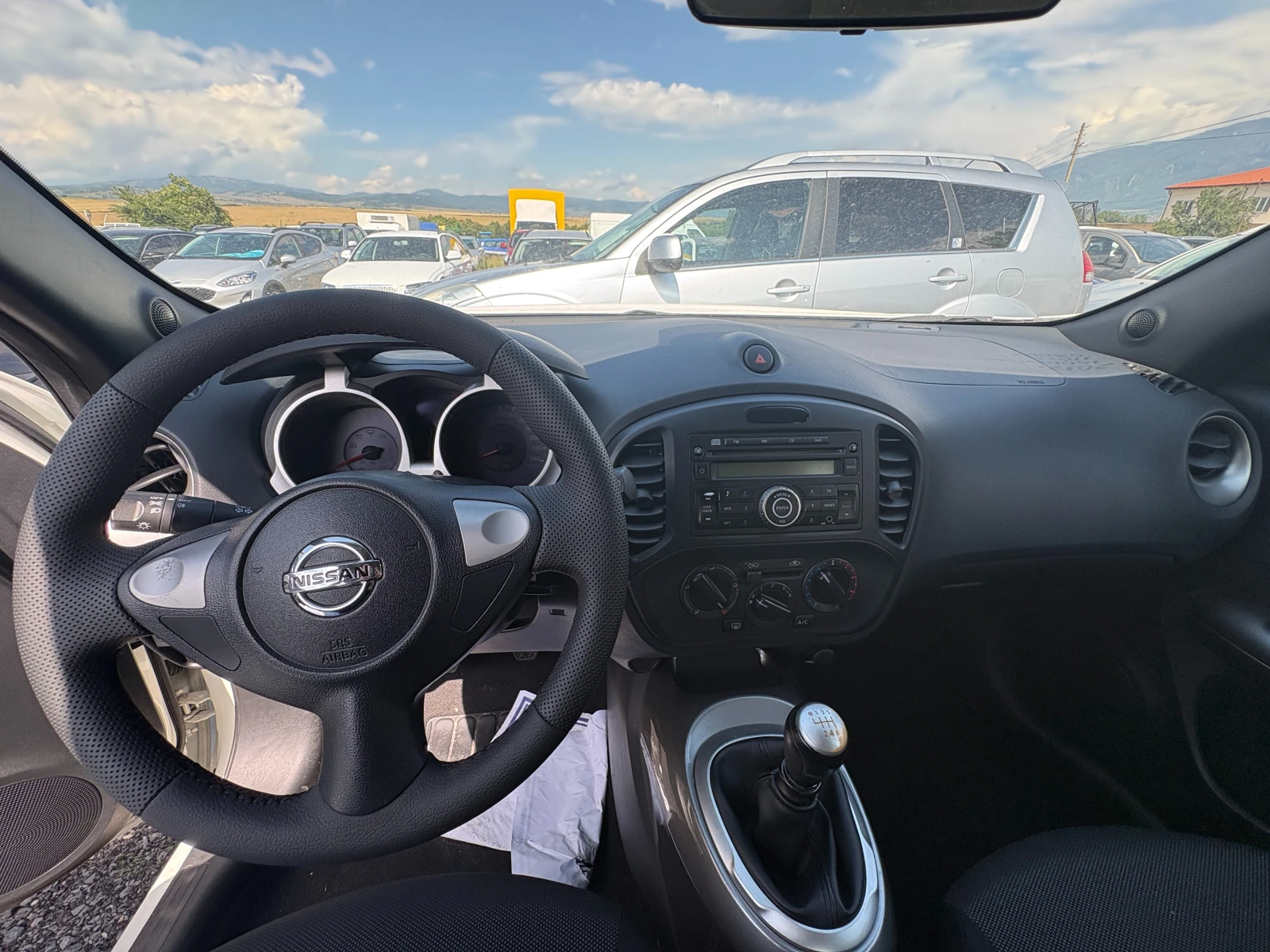 Nissan Juke 1.5, снимка 7 - Автомобили и джипове - 55100797