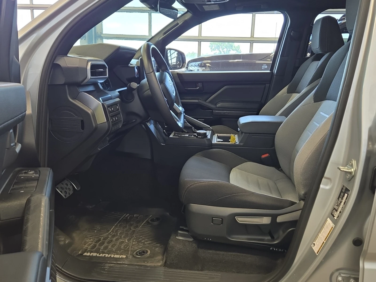 Toyota 4runner TRD SPORT * AWD * CARFAX * ЦЕНА ДО БГ * , снимка 5 - Автомобили и джипове - 55303325