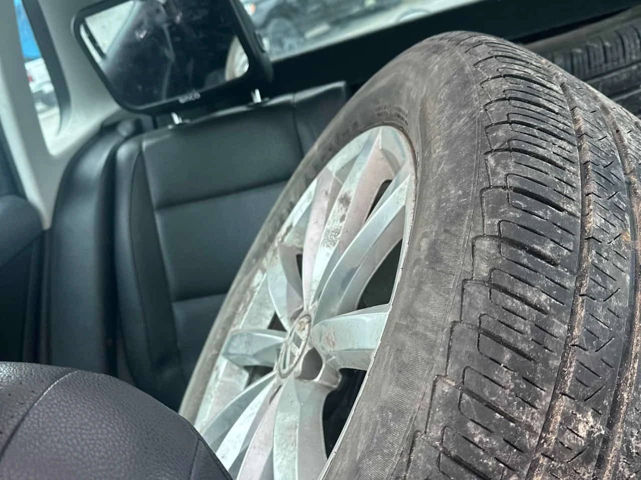 VW Tiguan * Wolfsburg Edition * CARFAX * ЦЕНА ДО БГ, снимка 10 - Автомобили и джипове - 55696782