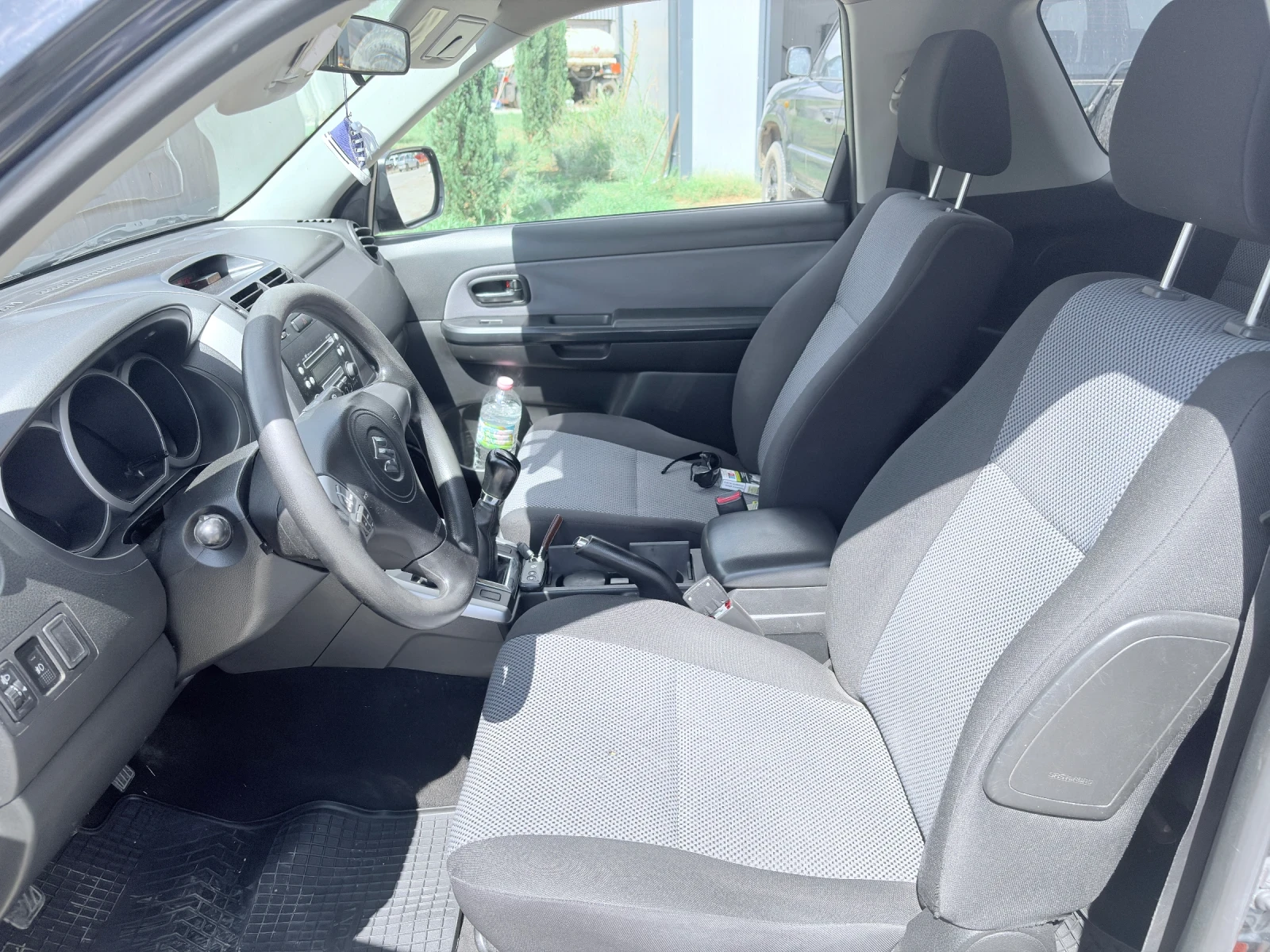 Suzuki Grand vitara, снимка 7 - Автомобили и джипове - 55957460
