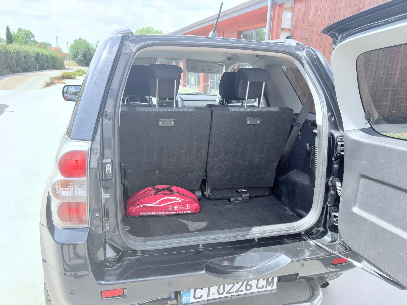 Suzuki Grand vitara, снимка 10 - Автомобили и джипове - 55957460