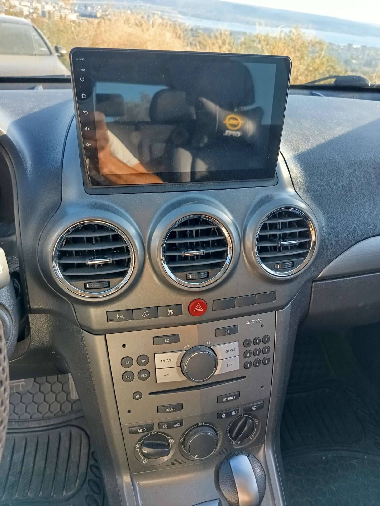 Opel Antara, снимка 4 - Автомобили и джипове - 56460137