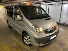 Opel Vivaro 2.0 CTDI/Перфектен, снимка 2