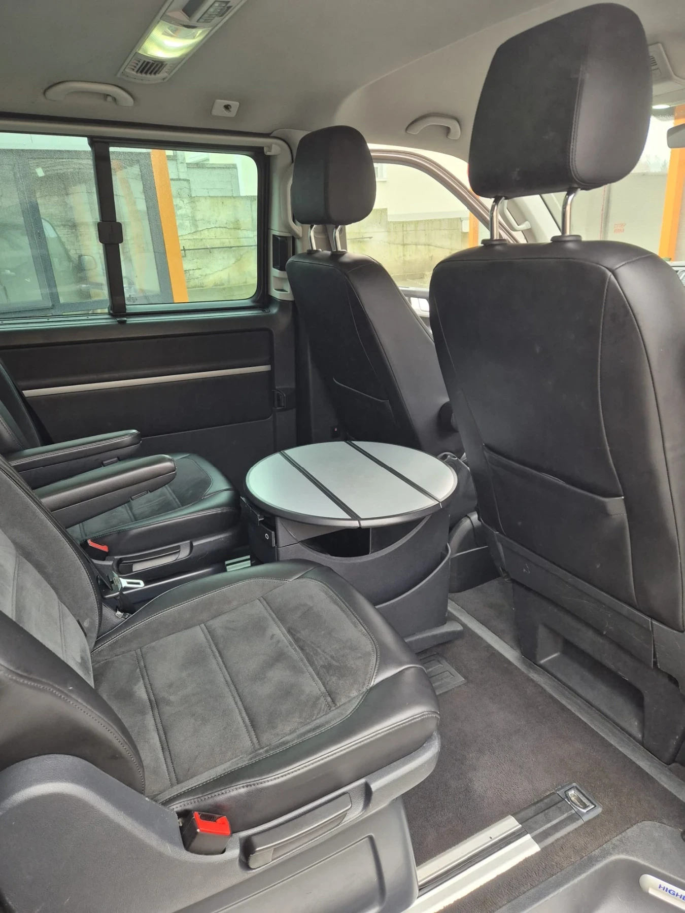 VW Multivan T6 Multivan highline 7местен 4x4 automatic - изображение 4