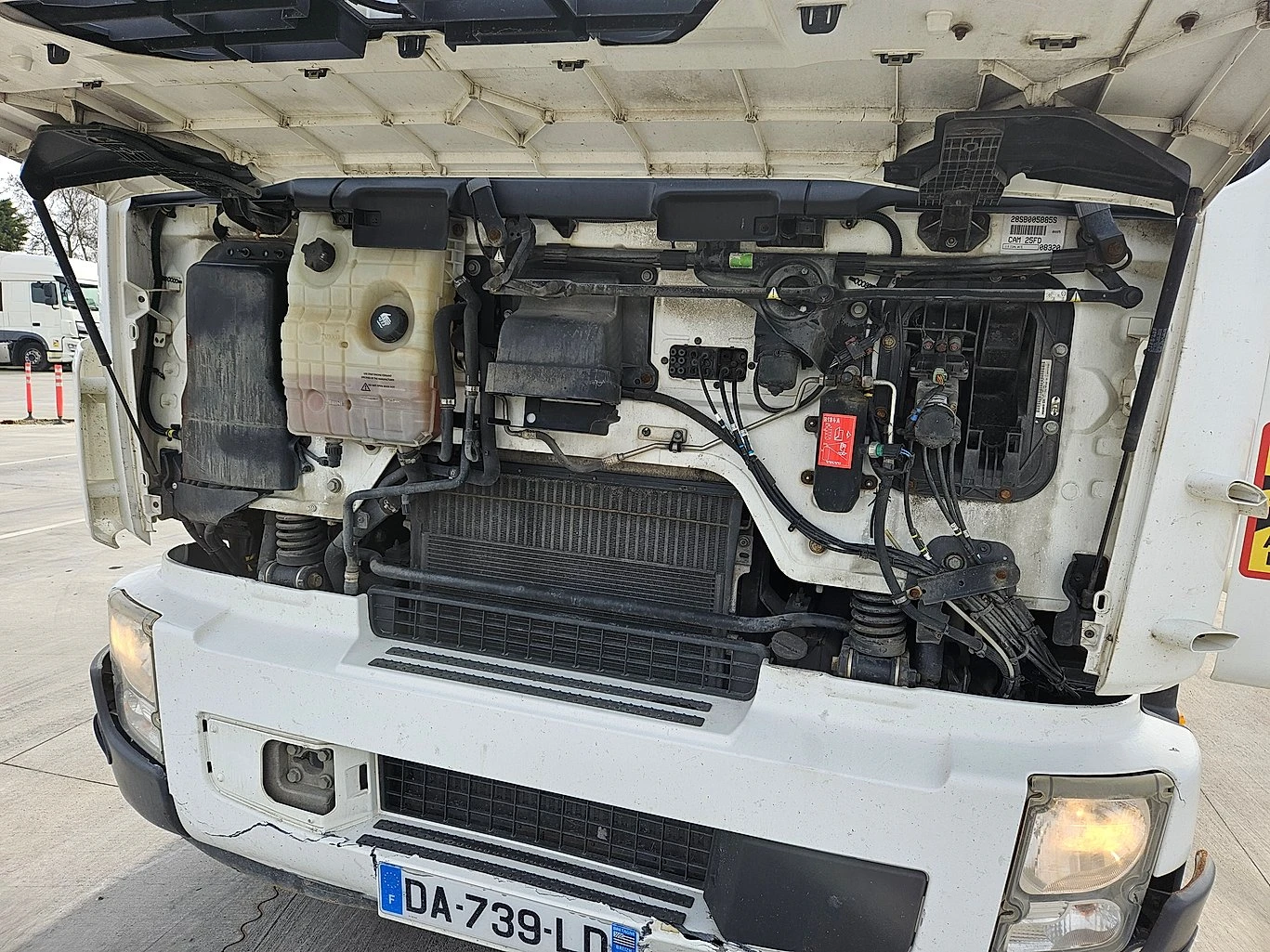 Volvo FE 260 4-камери - 13 000 л, снимка 5 - Камиони - 54095040
