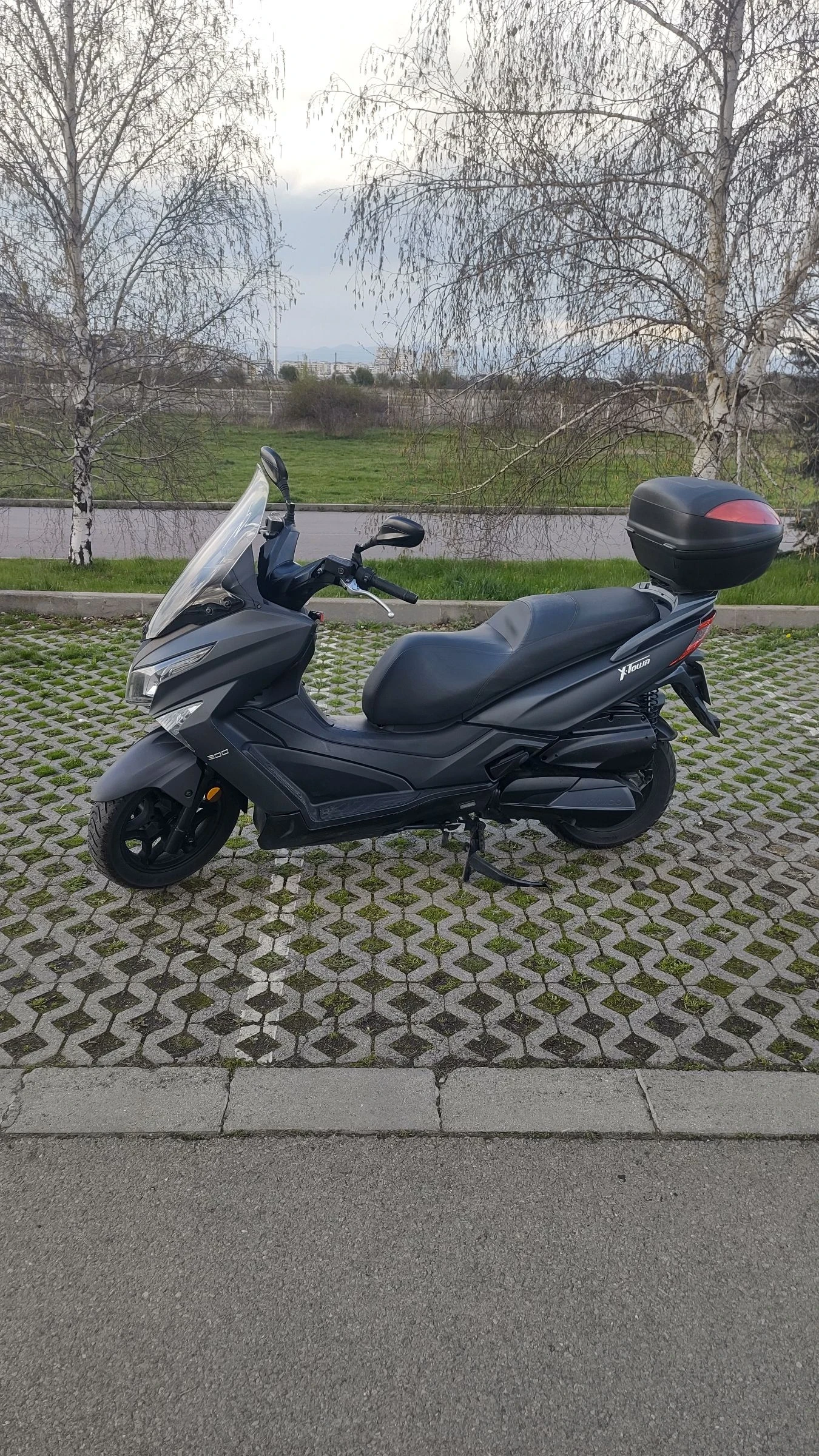 Kymco Downtown X town 300i - изображение 4
