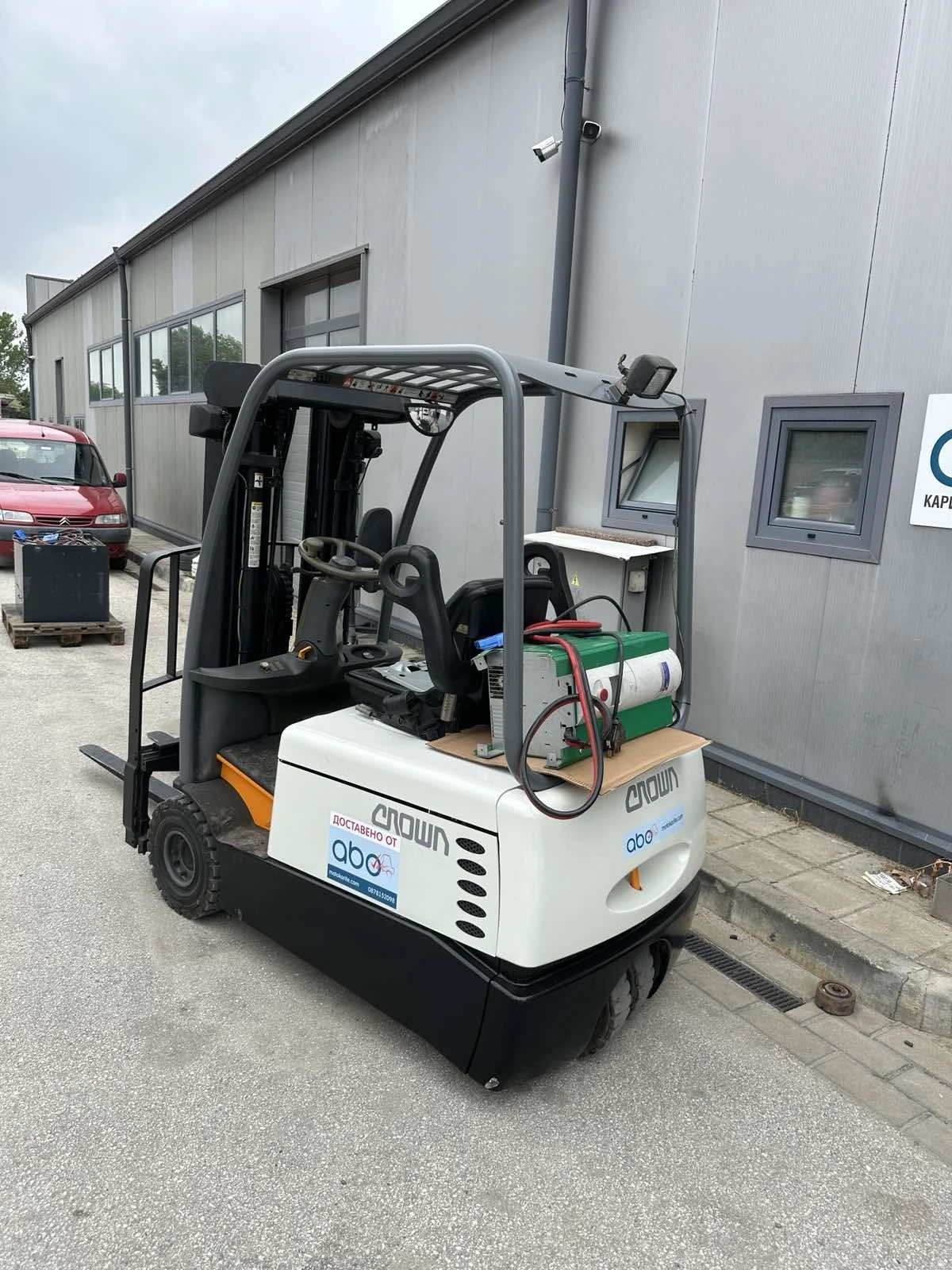 Електрокар Crown електрически, снимка 1