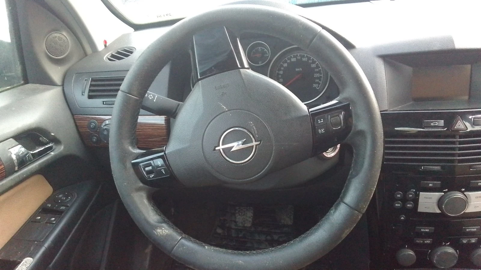 ����� ���� ����� � 2005-2010�. Opel Astra H ����� 4 �����, ������ 1800���, 103kW, 84k�, 16V ������ | Mobile.bg � ����������� 10