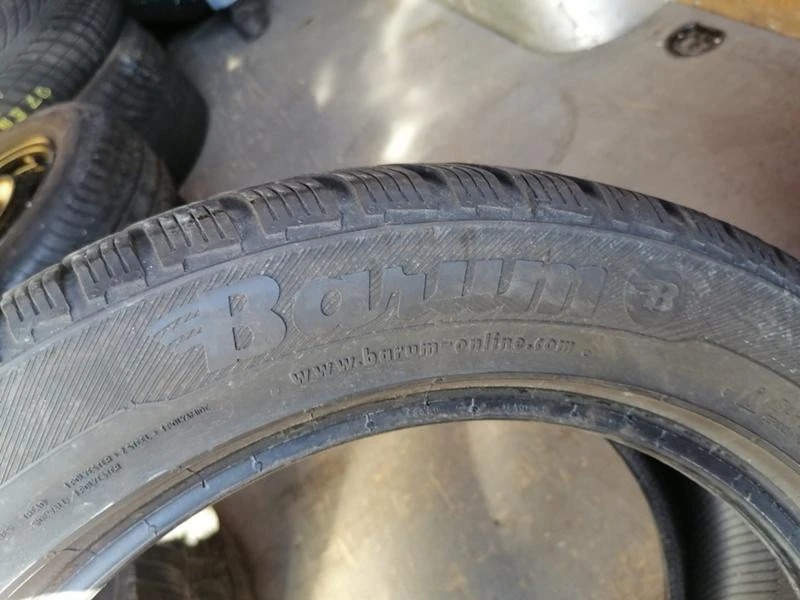 Гуми Зимни 225/50R17, снимка 6 - Гуми и джанти - 31641228