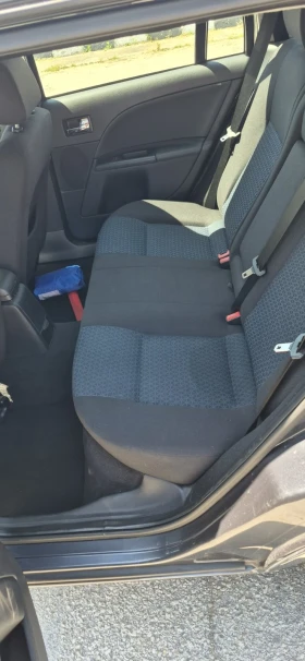 Ford Mondeo Turnier 1, 8 Futura X, снимка 12