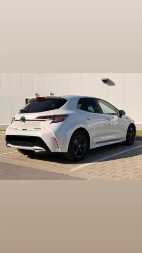 Toyota Corolla 2.0 Hybrid Full, снимка 9