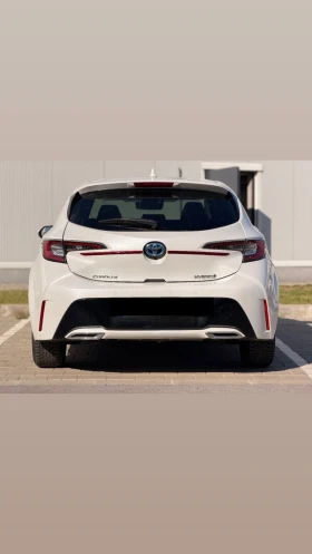Toyota Corolla 2.0 Hybrid Full, снимка 8