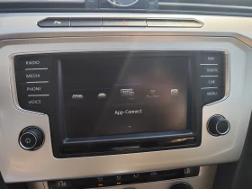 VW Passat 2.0TDi* -DSG* EURO6B* NAVI* DISTRONIC*  | Mobile.bg    10