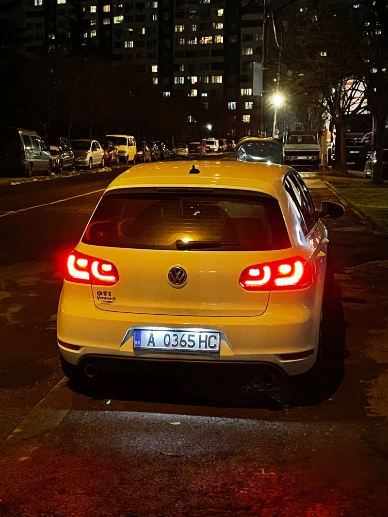 VW Golf GTI, снимка 4 - Автомобили и джипове - 46452900