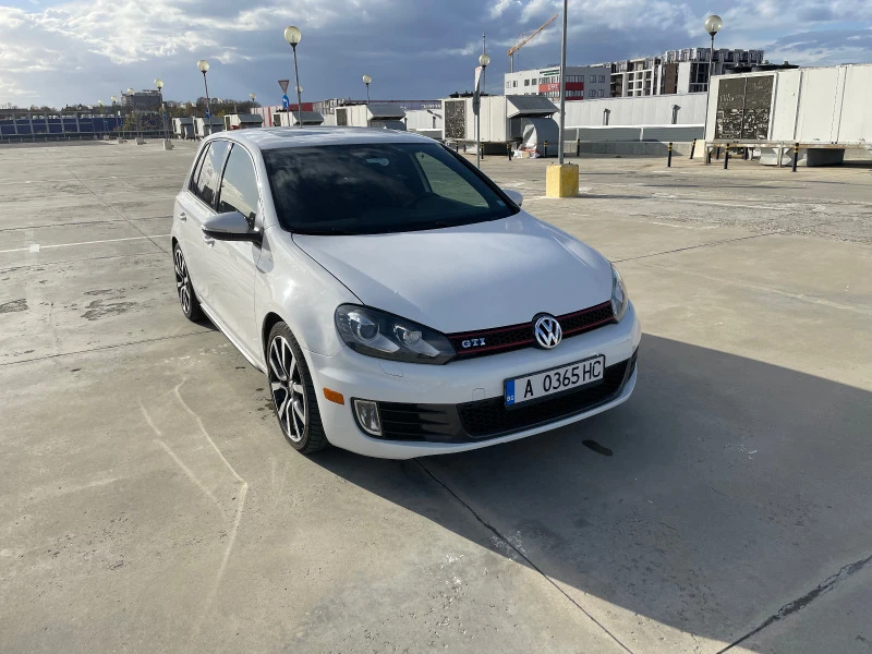 VW Golf GTI, снимка 2 - Автомобили и джипове - 46452900