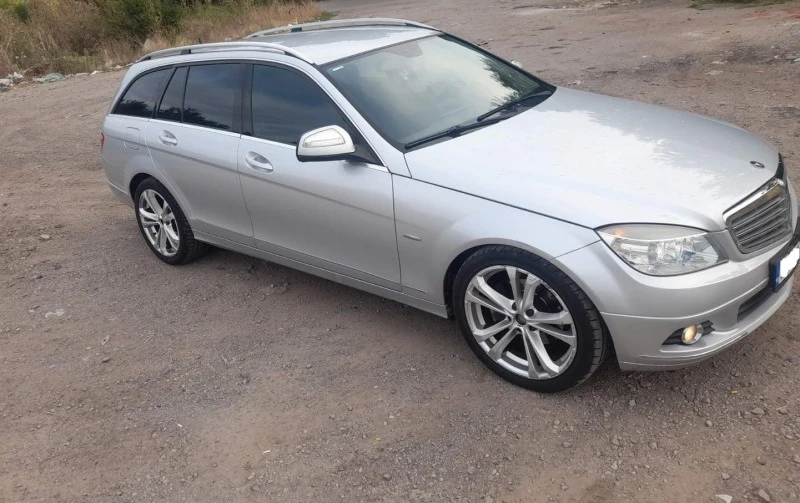 Mercedes-Benz C 220, снимка 8 - Автомобили и джипове - 46952566