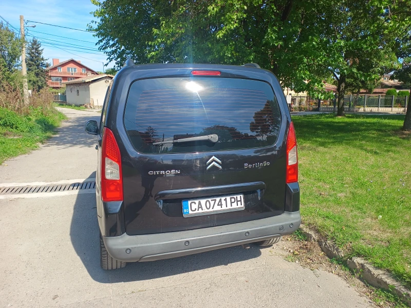 Citroen Berlingo 1.6hdi, снимка 12 - Автомобили и джипове - 47549856