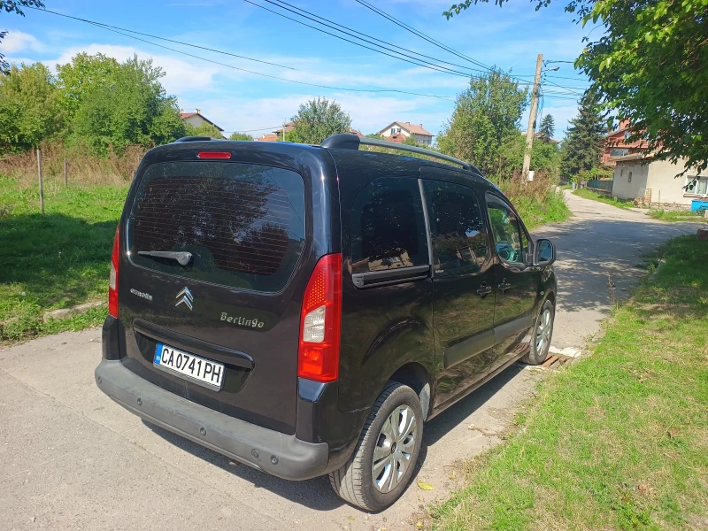 Citroen Berlingo 1.6hdi, снимка 10 - Автомобили и джипове - 47549856