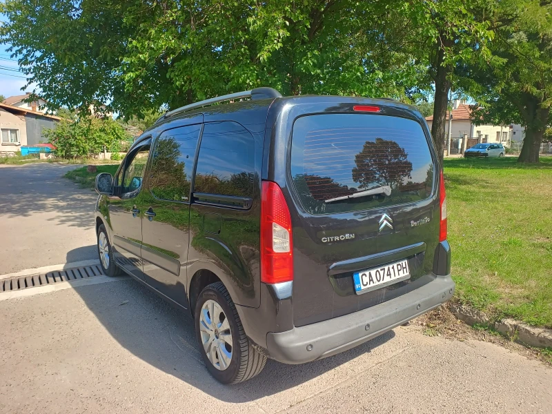 Citroen Berlingo 1.6hdi, снимка 11 - Автомобили и джипове - 47549856