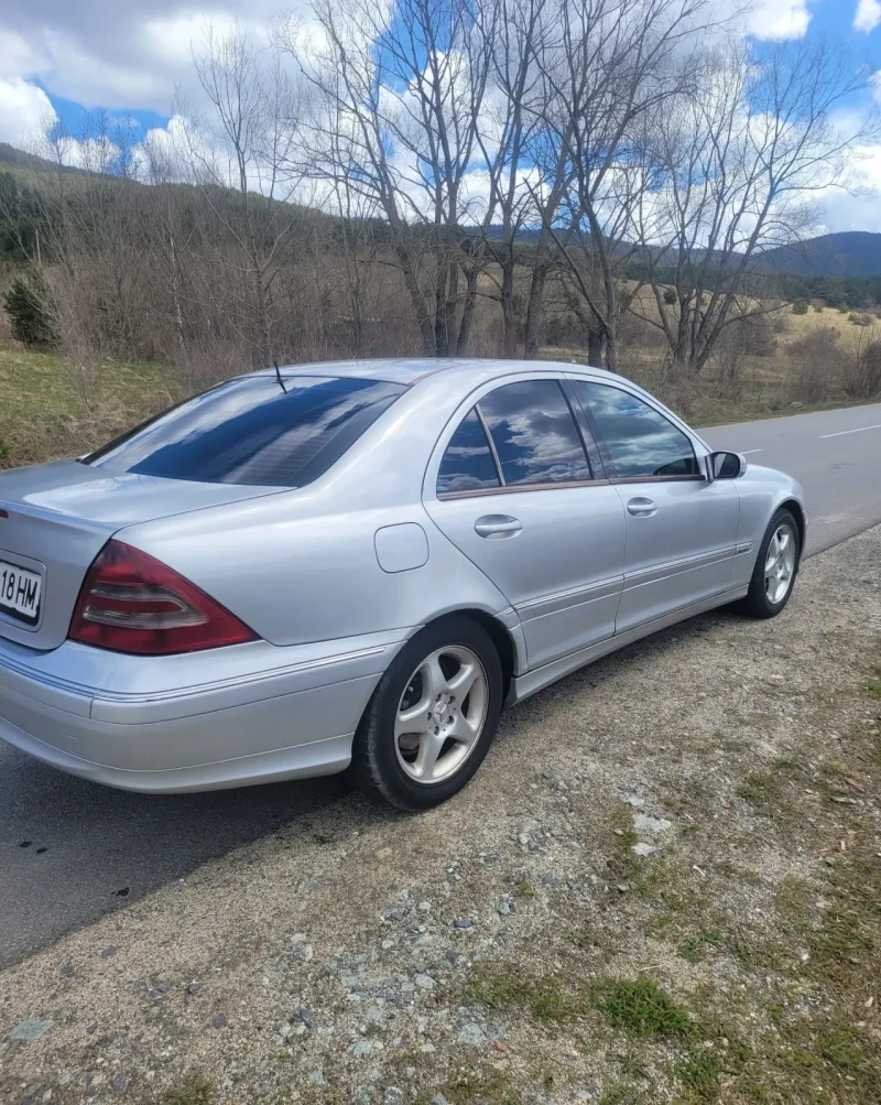 Mercedes-Benz C 270, снимка 2 - Автомобили и джипове - 48497495