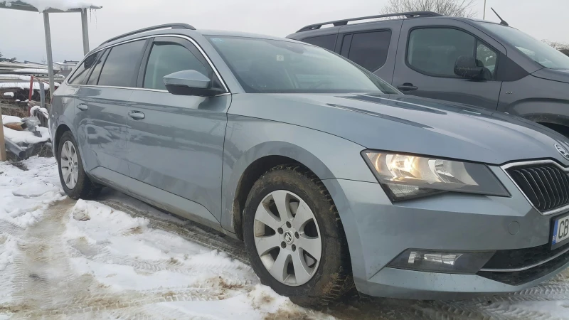 Skoda Superb 4x4 Edition, снимка 1 - Автомобили и джипове - 48699210