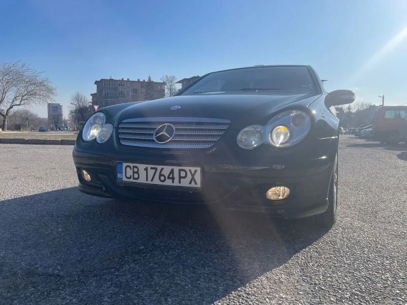 Mercedes-Benz C 200 компресор FaceLift, снимка 5 - Автомобили и джипове - 48783203