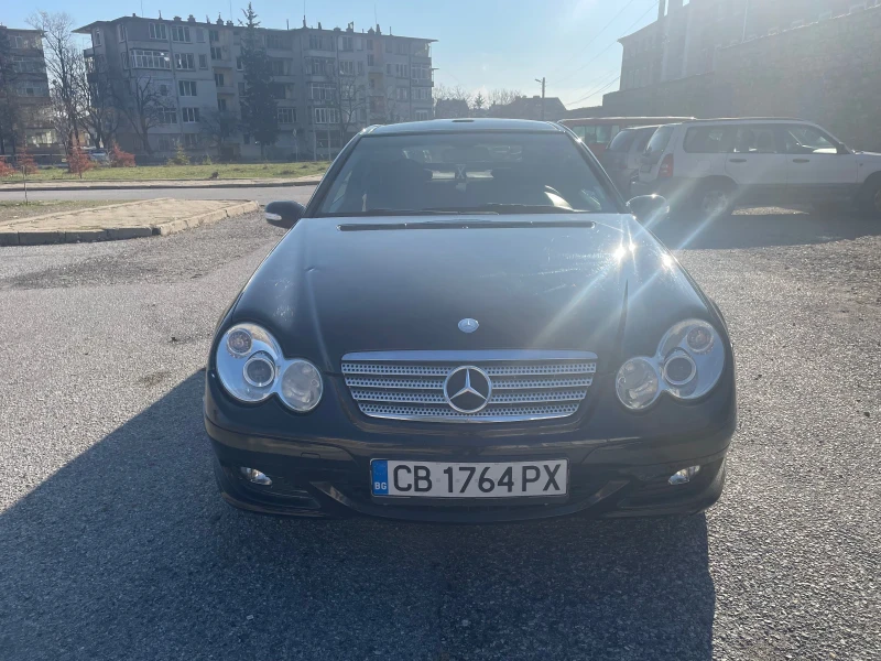 Mercedes-Benz C 200 компресор FaceLift, снимка 1 - Автомобили и джипове - 48783203