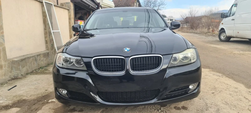 BMW 320 Facelift, снимка 2 - Автомобили и джипове - 49057483